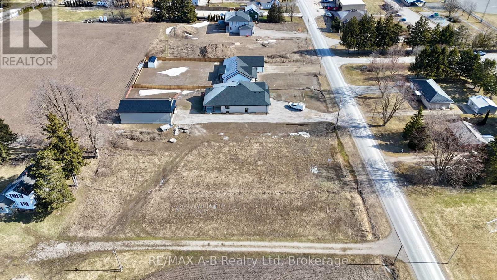 3180 Rd 122 Property Photo 4
