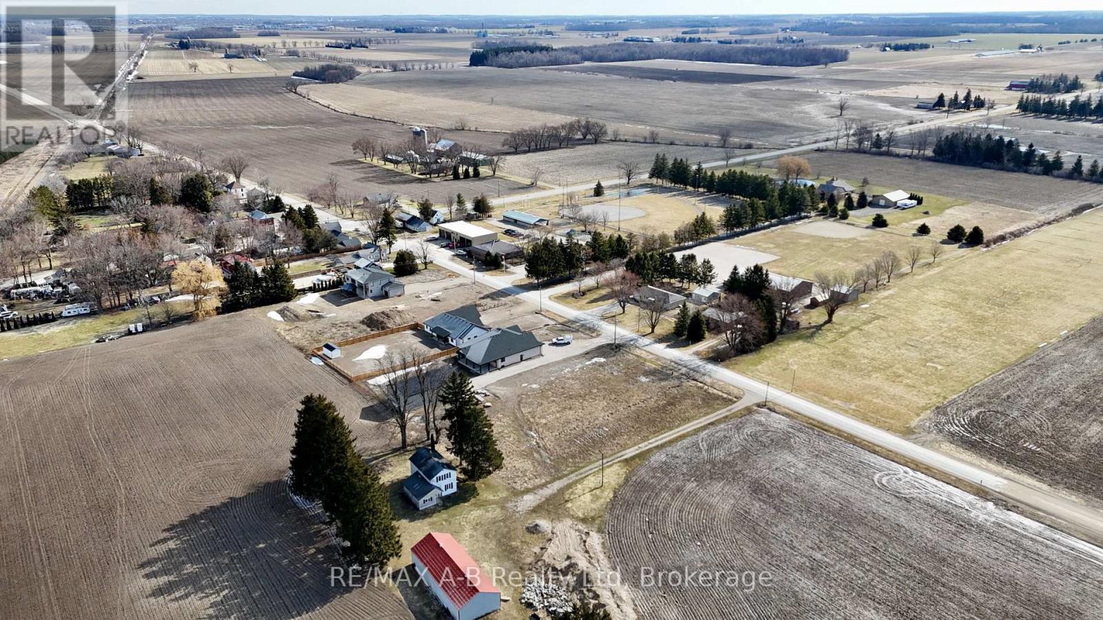 3180 Rd 122 Property Photo 6