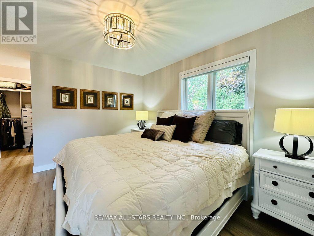 36 Russell Hill Road Property Photo 13