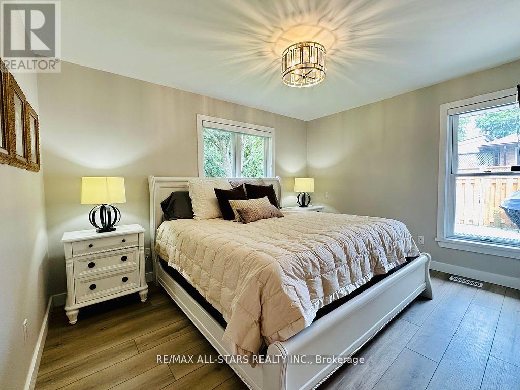 36 Russell Hill Road Property Photo 14