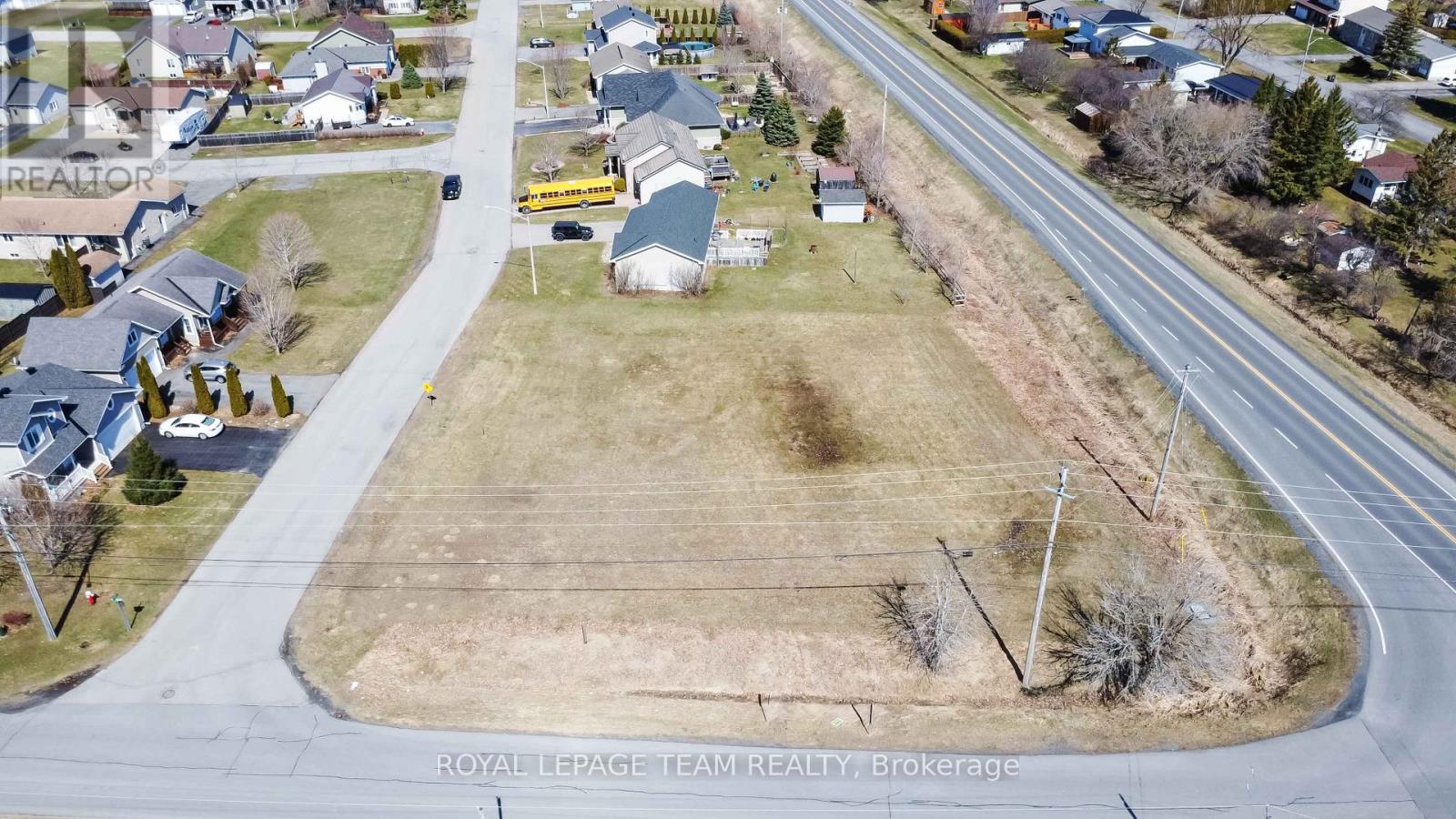 1 Lori Lane Property Photo 2