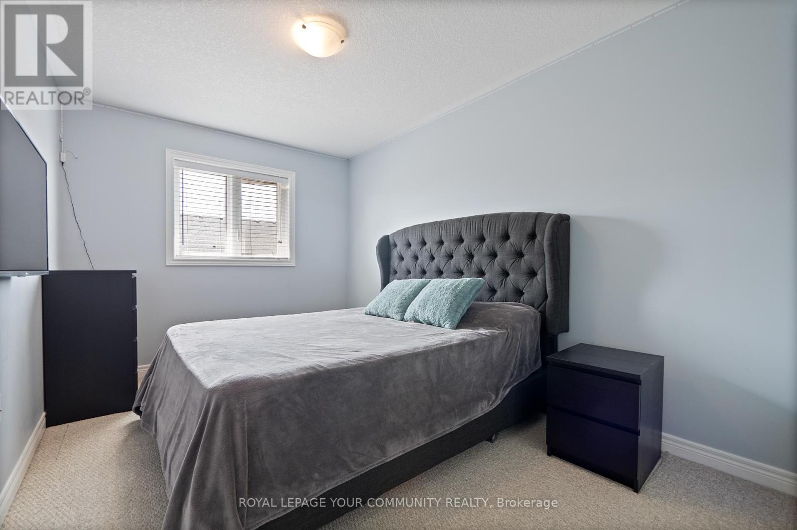 19 Bethune Avenue Property Photo 28