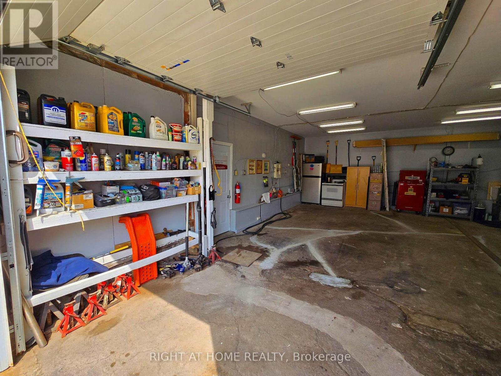 394 Merritt Street Property Photo 13