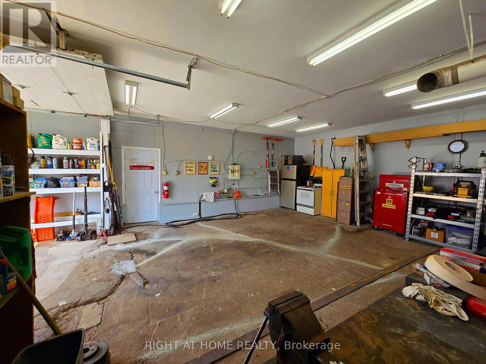 394 Merritt Street Property Photo 14
