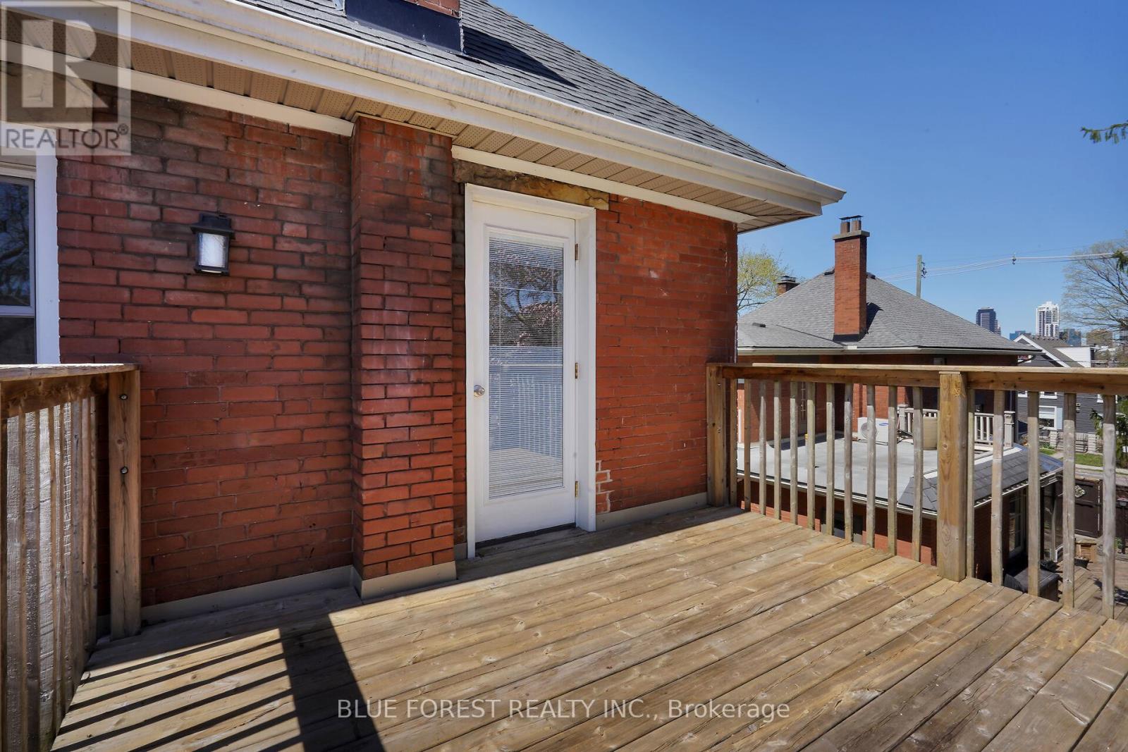 18 Belgrave Avenue Property Photo 13