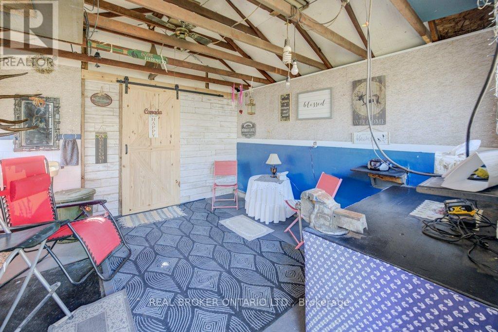 458 Upper Wentworth Street Property Photo 28