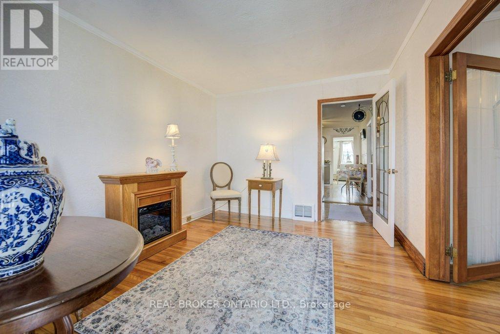 458 Upper Wentworth Street Property Photo 42