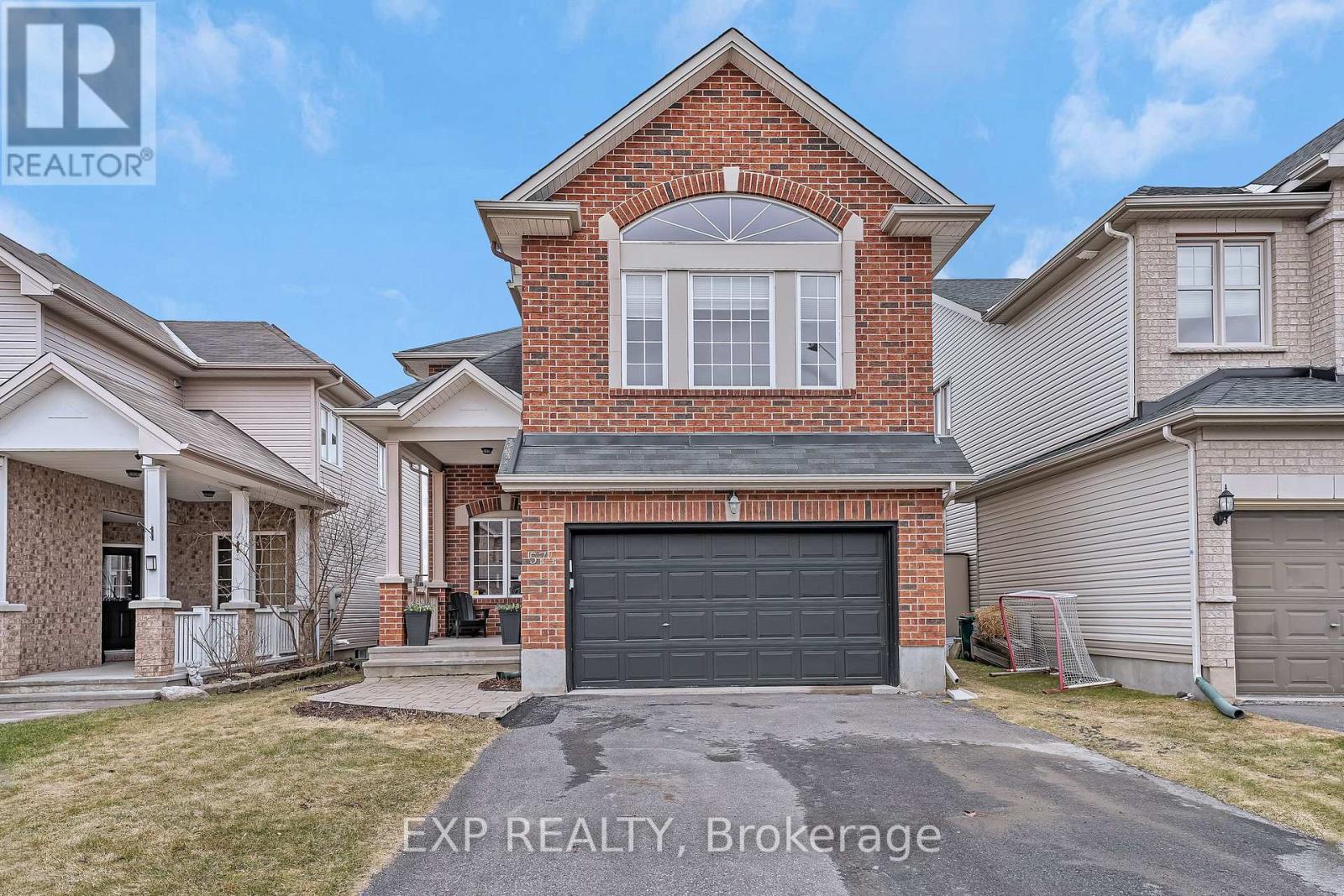 574 DUSTY MILLER CRESCENT Property Image