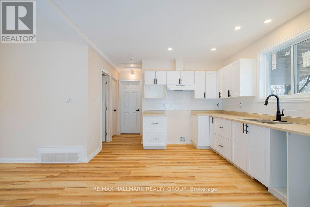 50 Carss Street Property Photo 11