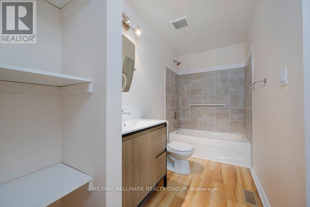50 Carss Street Property Photo 17