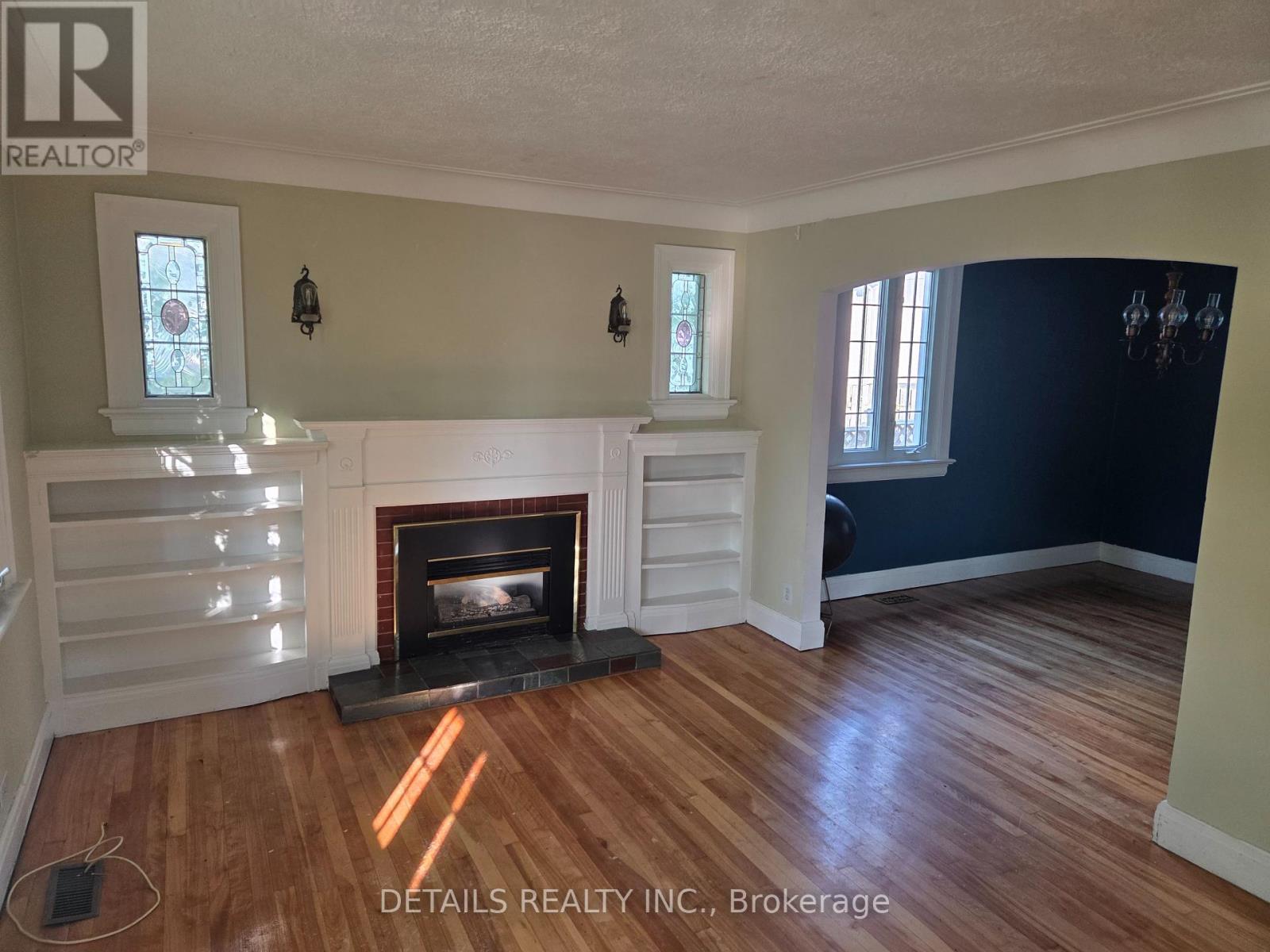 10 Garrison Street Property Photo 8