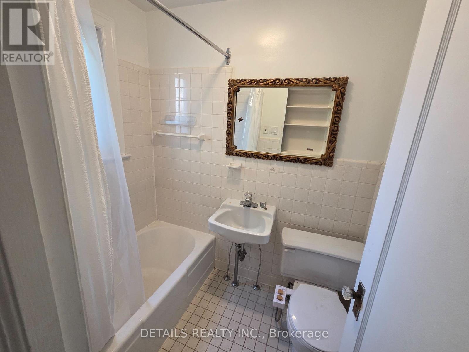 10 Garrison Street Property Photo 14