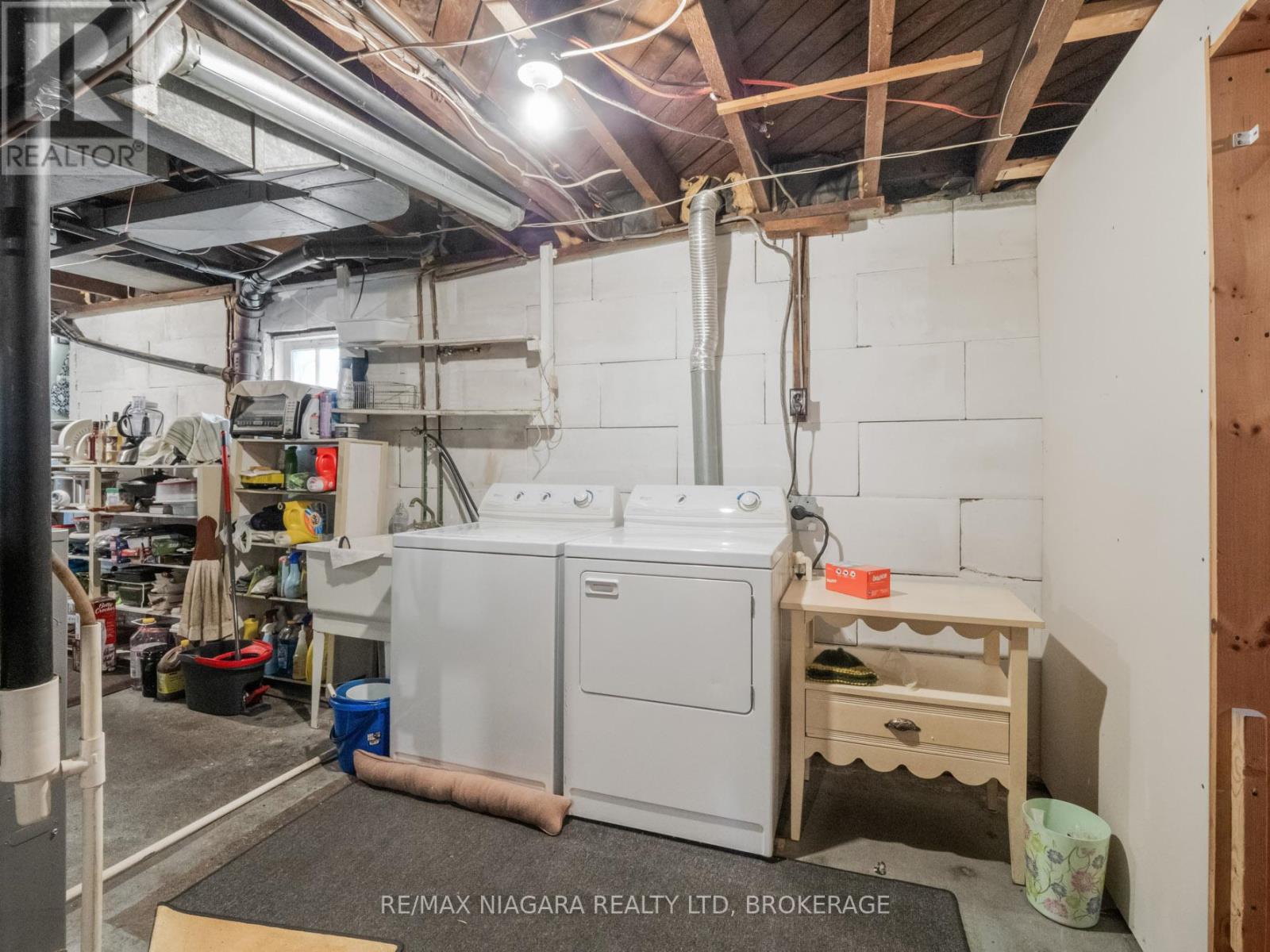 215 Phipps Street Property Photo 21