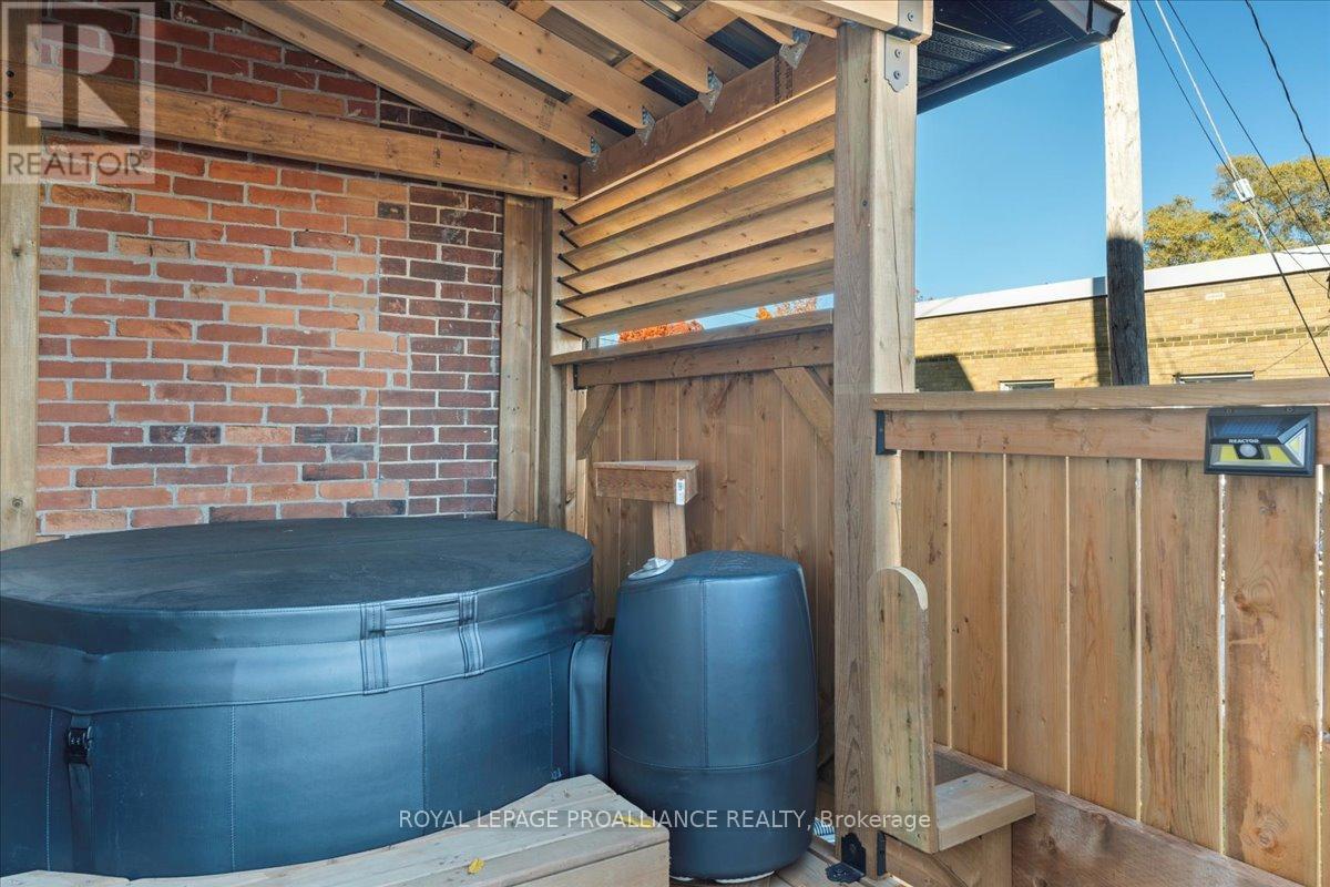 13 Church St Property Photo 14