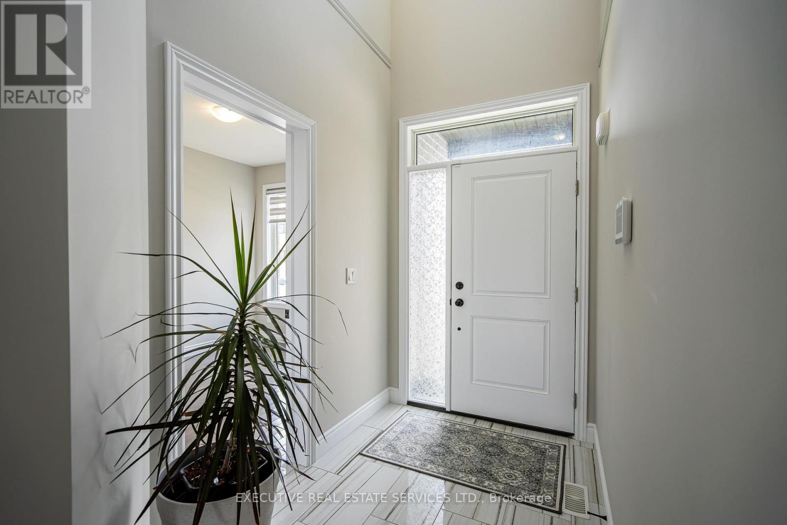 337 Masters Drive Property Photo 4