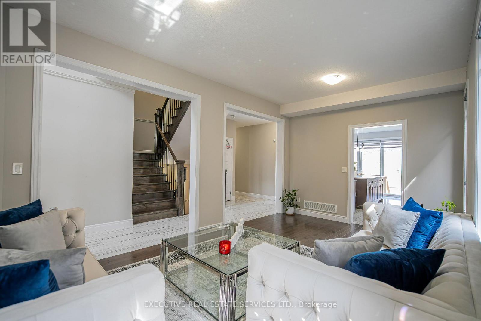 337 Masters Drive Property Photo 8