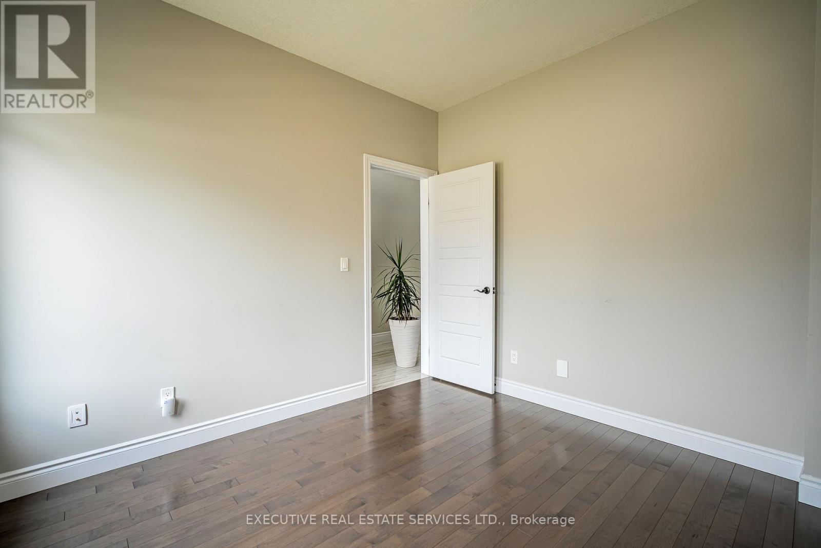 337 Masters Drive Property Photo 9