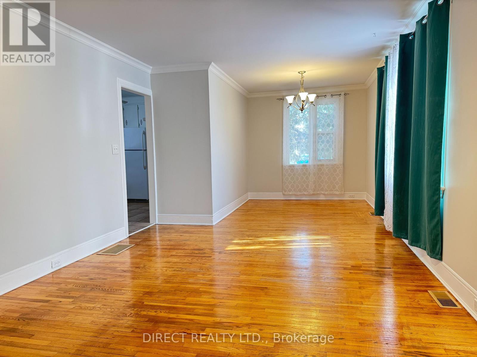 33 Sinclair Street Property Photo 12