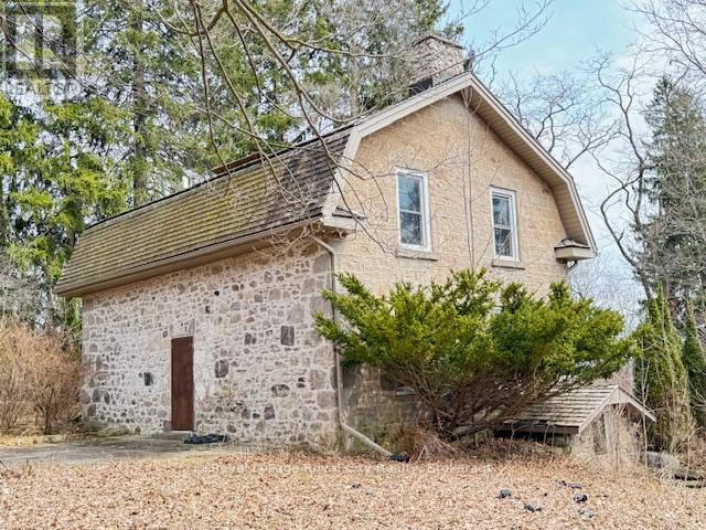 156 Barden Street Property Photo 4