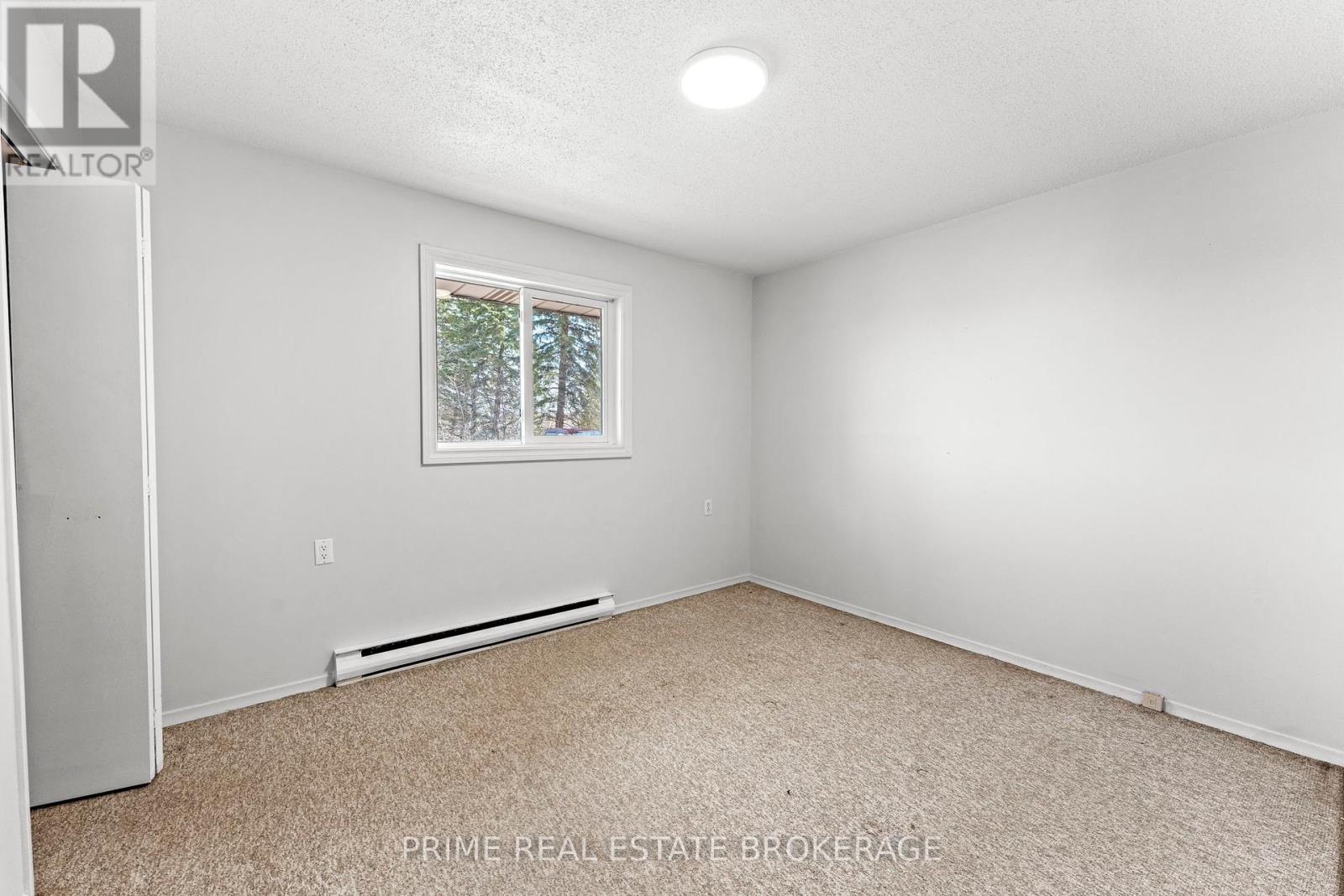 412 Ross Street Property Photo 11