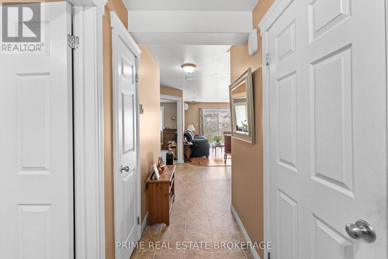 412 Ross Street Property Photo 23