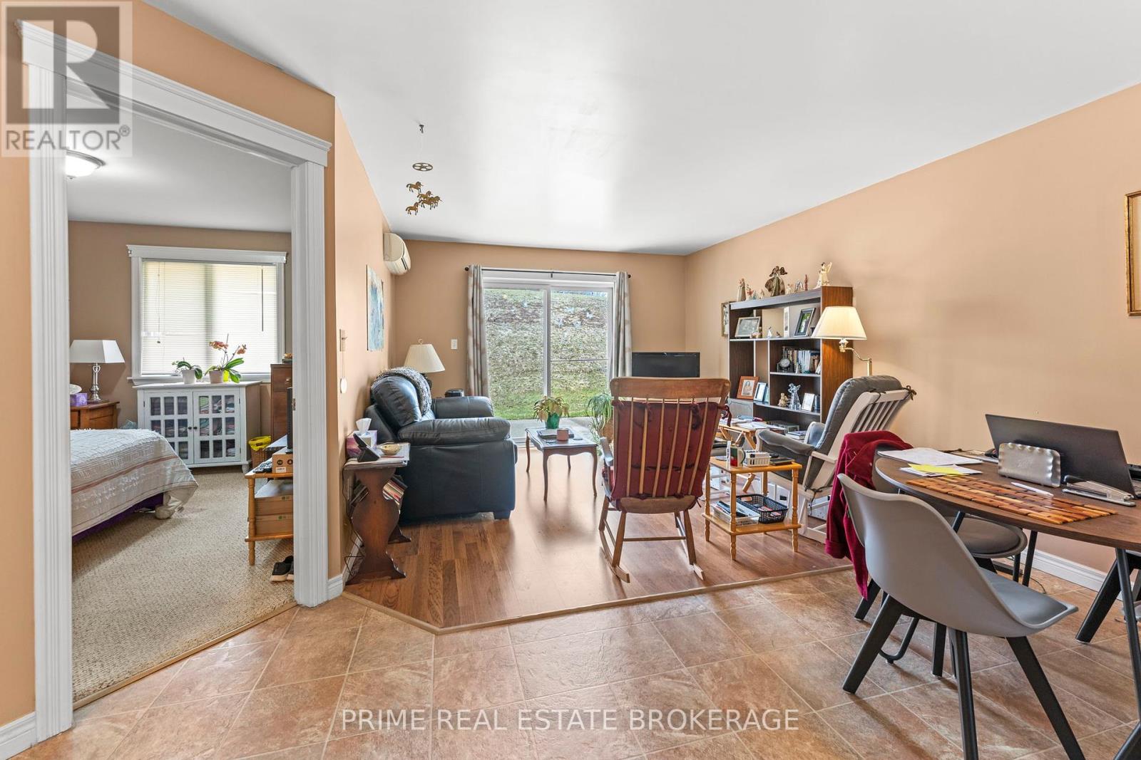412 Ross Street Property Photo 32