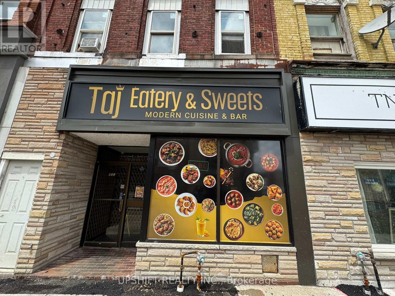 411 Dundas Street Property Photo 1
