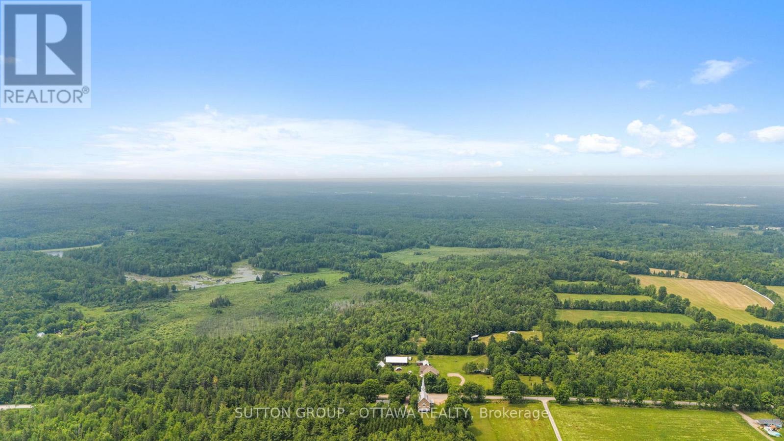 1448 Woito Station Road Property Photo 4