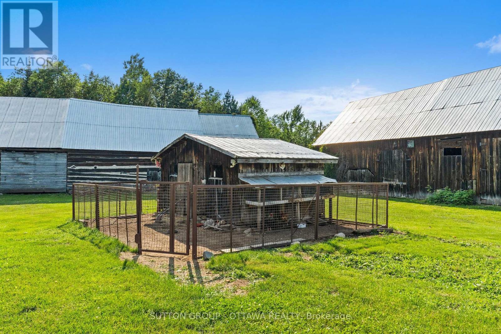 1448 Woito Station Road Property Photo 45