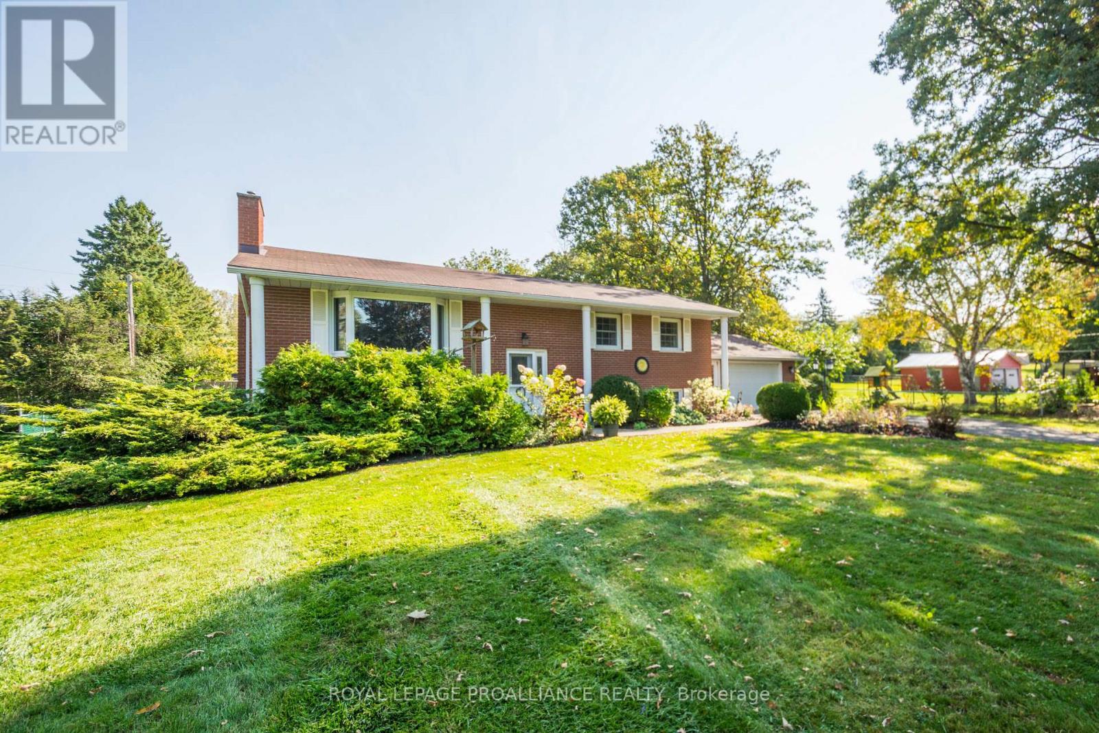 63 Fairlawn Road Property Photo 3