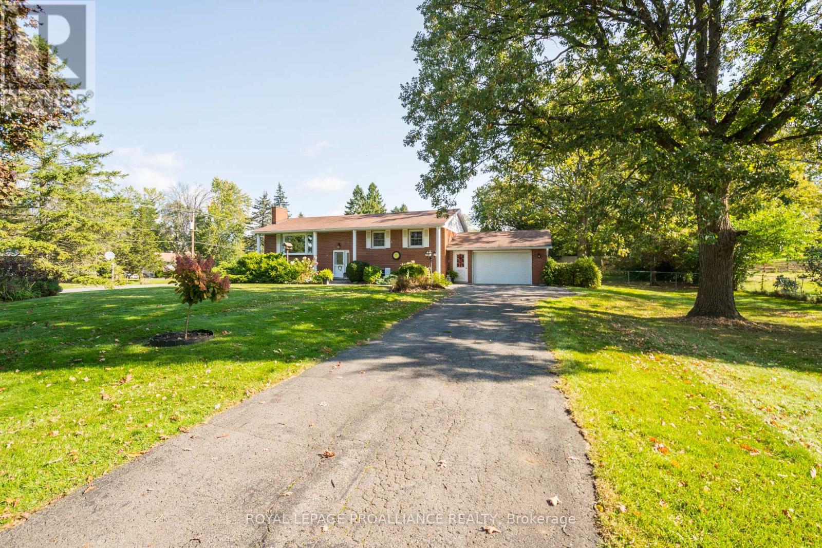 63 Fairlawn Road Property Photo 4