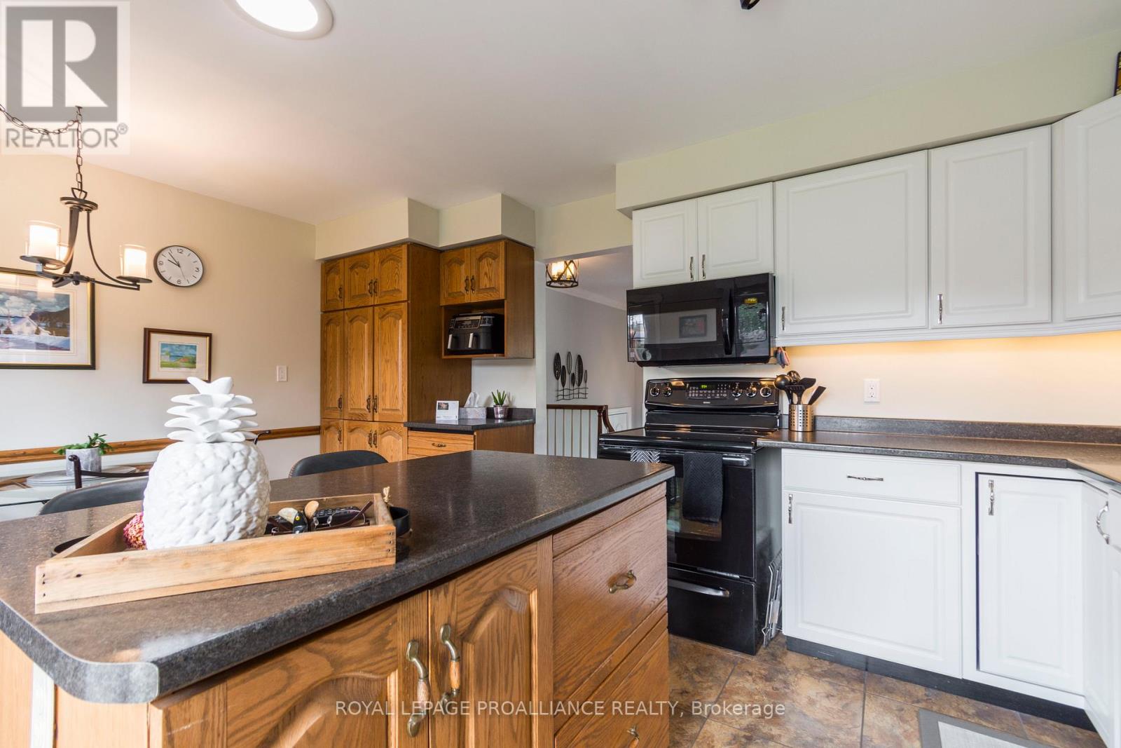 63 Fairlawn Road Property Photo 16