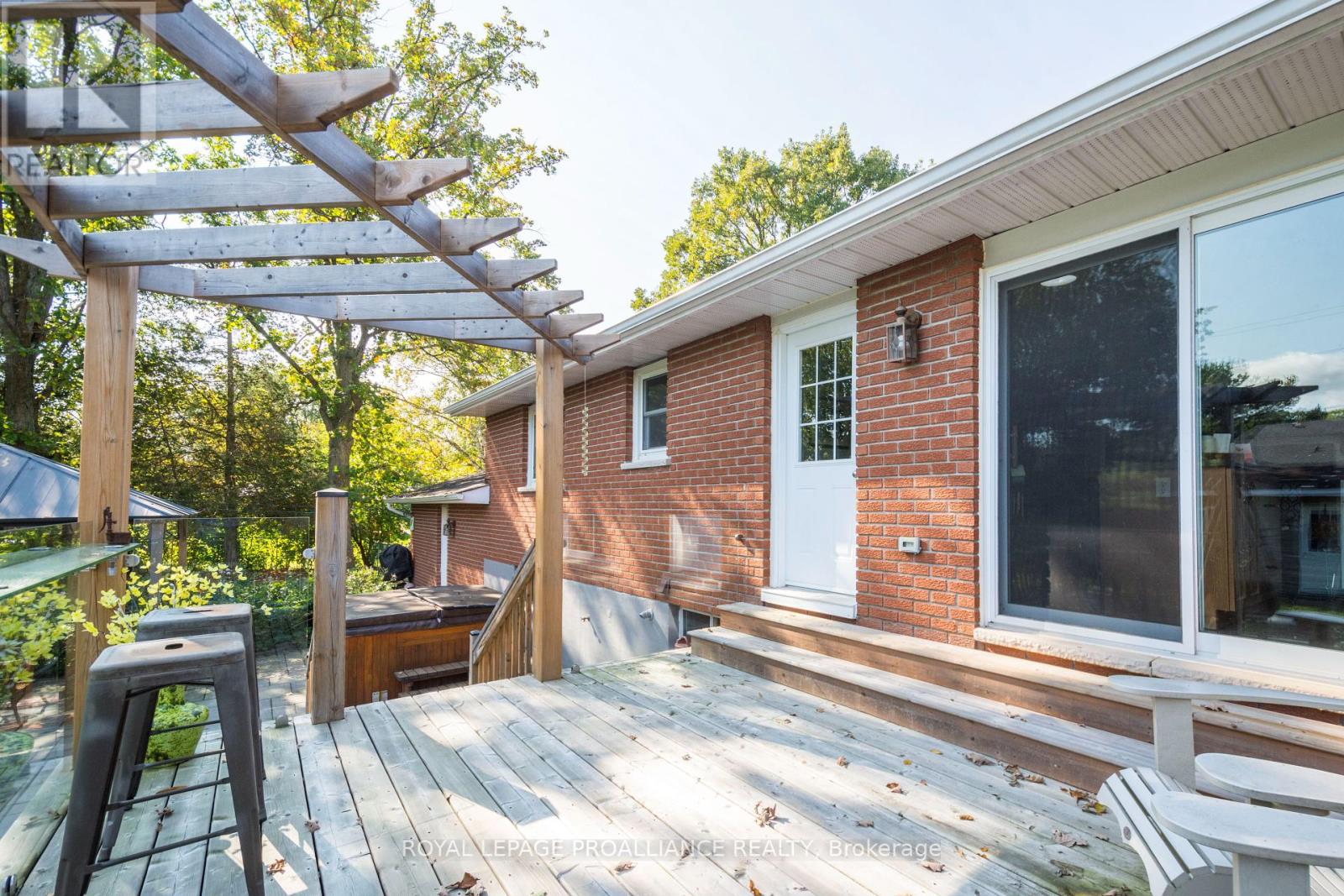 63 Fairlawn Road Property Photo 41