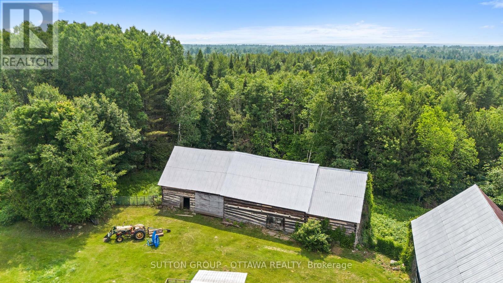 1448 Woito Station Road Property Photo 8