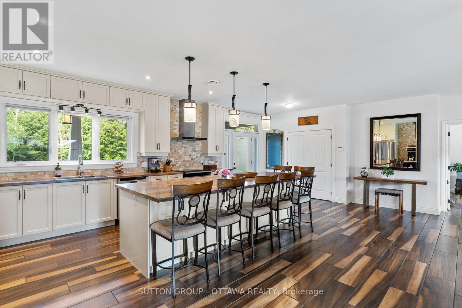 1448 Woito Station Road Property Photo 25