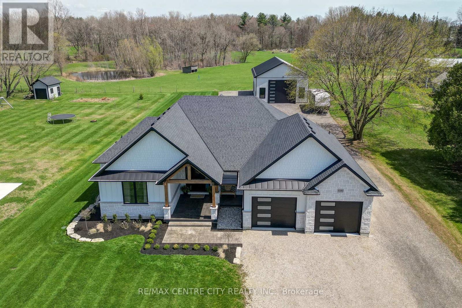 10580 Culloden Road Property Photo