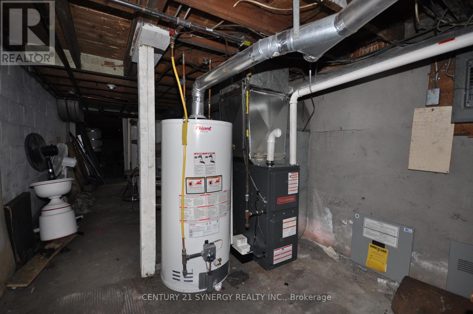 14 Beckwith Street N Property Photo 19