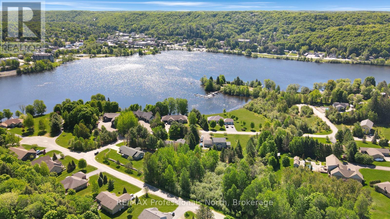0 Halbiem Crescent Property Photo 3