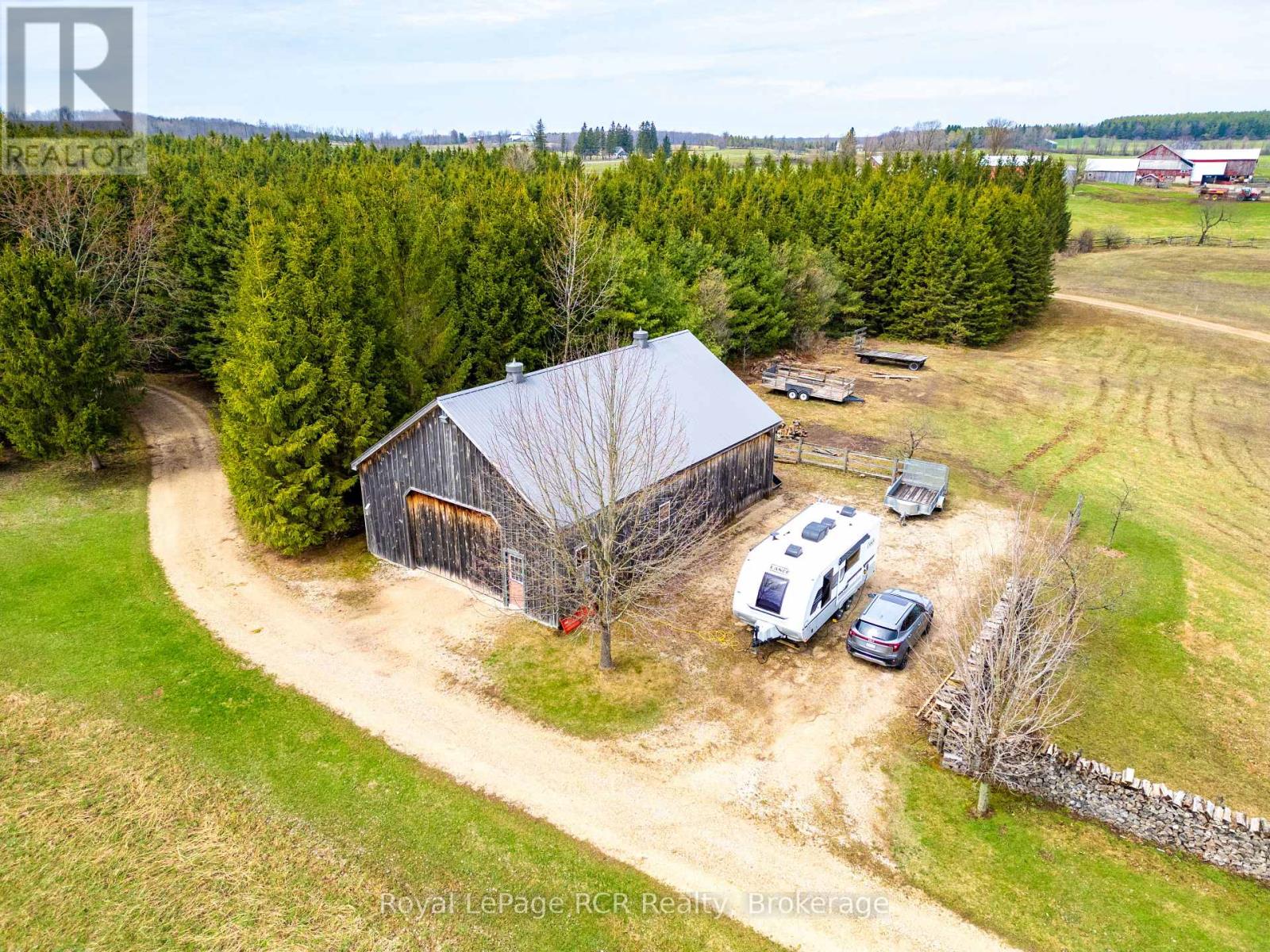 635317 Euphrasia-holland Townline Property Photo 11