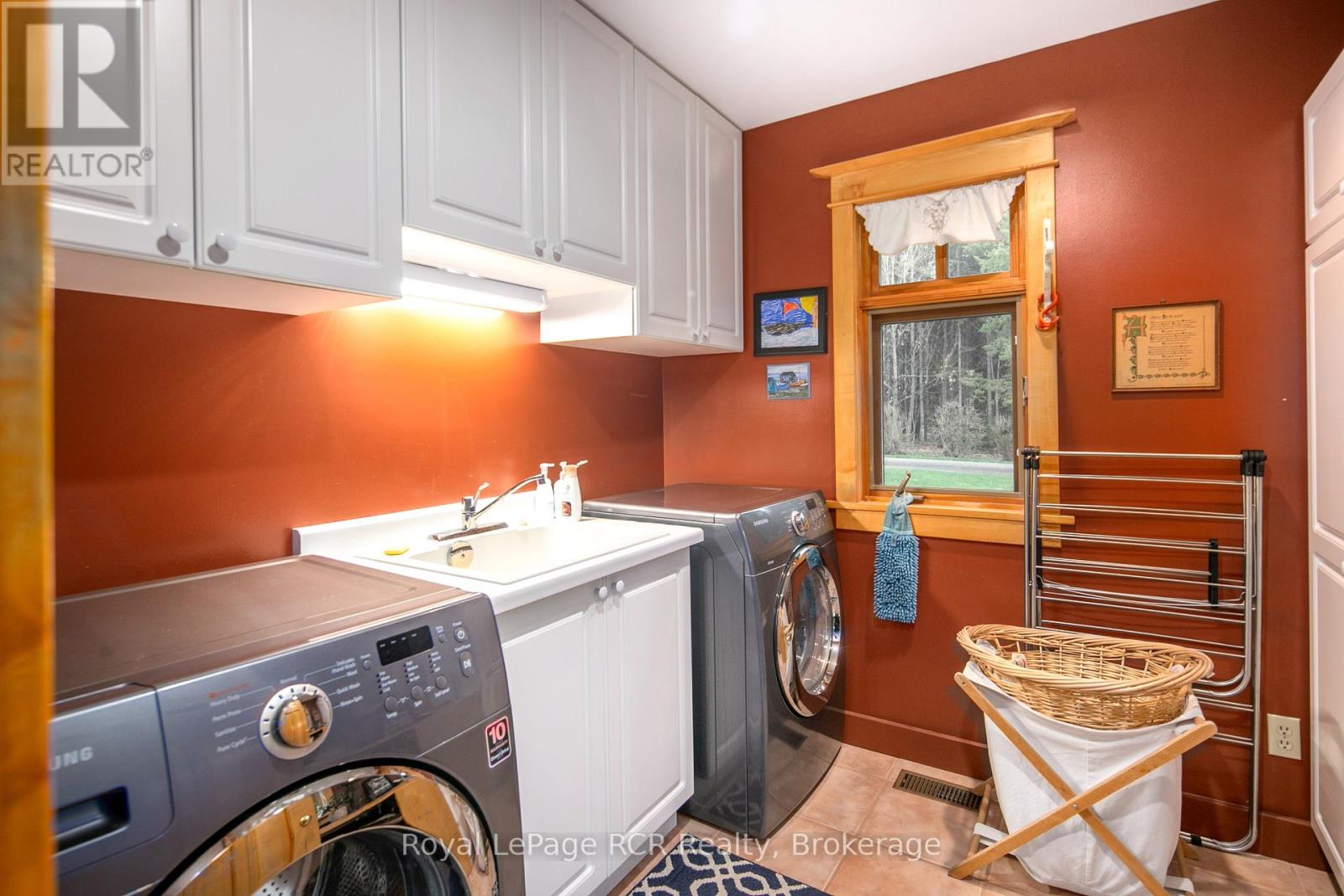 635317 Euphrasia-holland Townline Property Photo 24