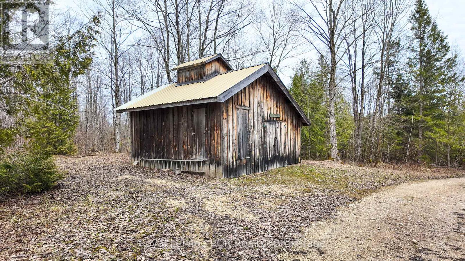 635317 Euphrasia-holland Townline Property Photo 45