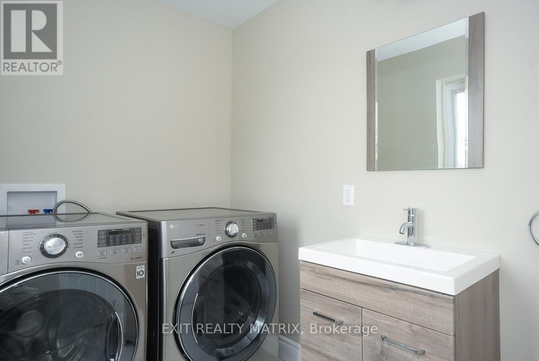 Unit 2 - 1429 Meadow Drive Property Photo 27