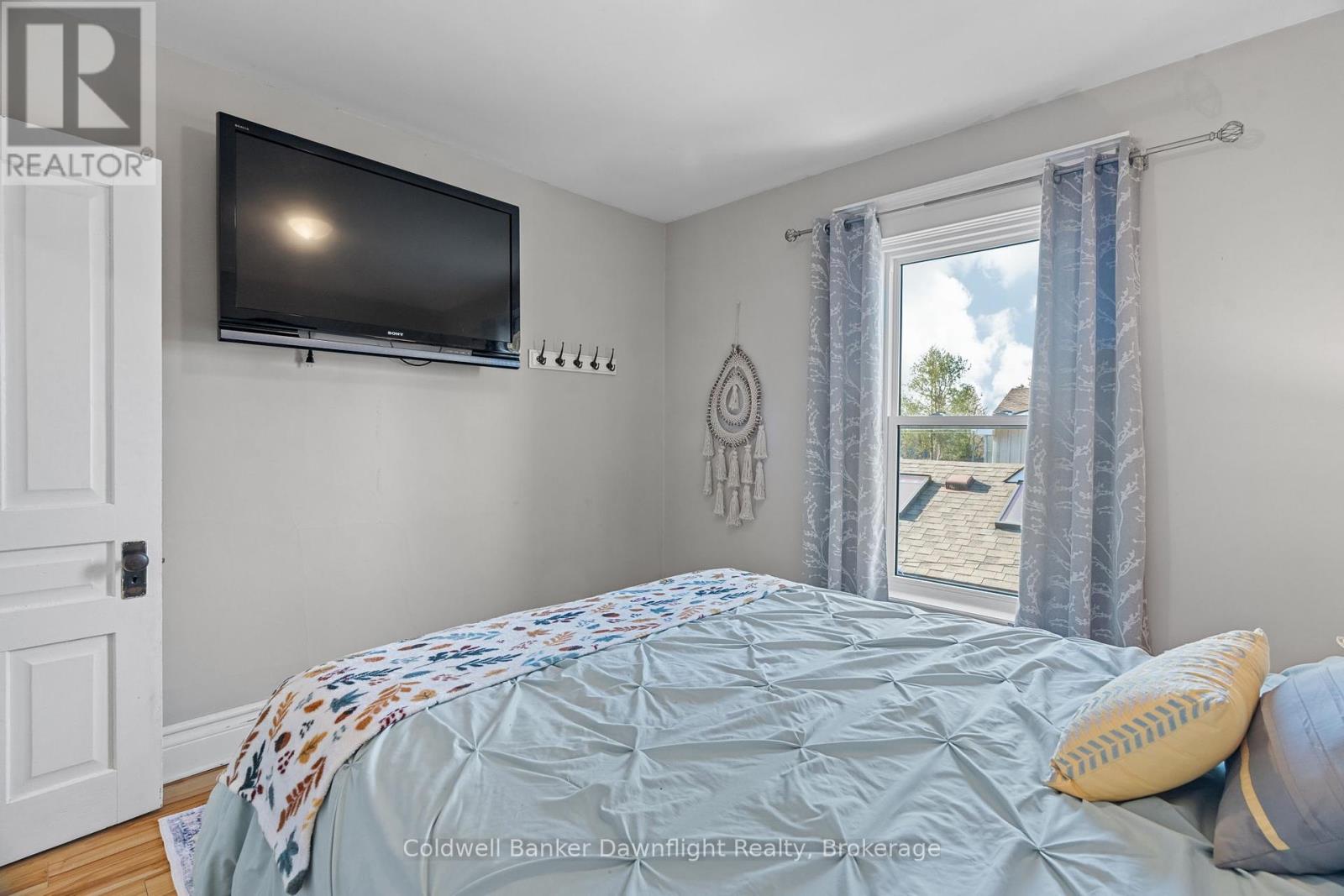 169 Andrew Street Property Photo 27