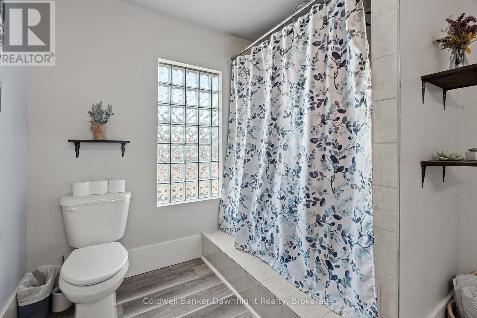 169 Andrew Street Property Photo 30