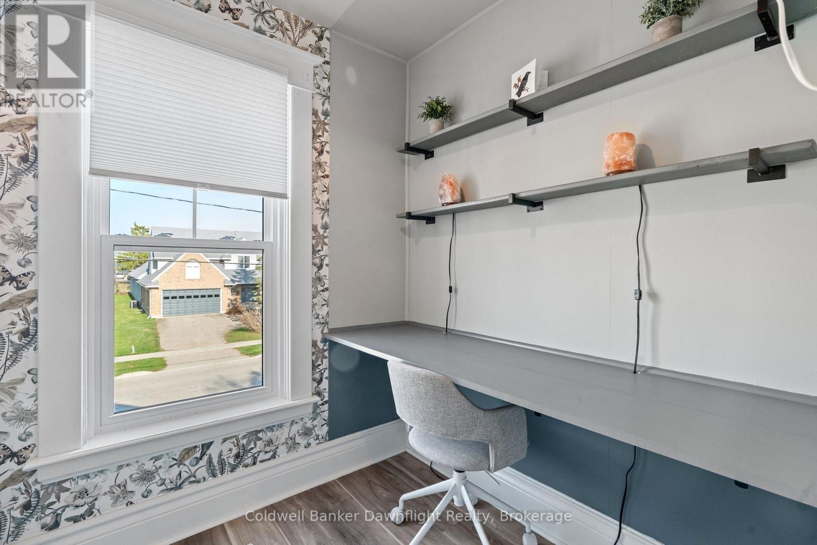 169 Andrew Street Property Photo 31