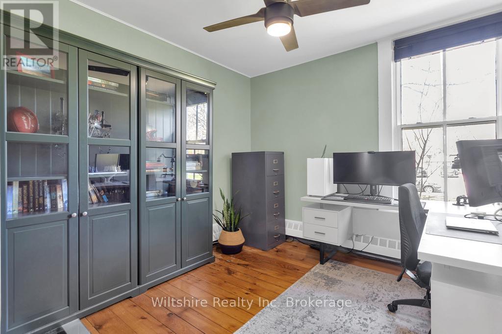 64 South Street W Property Photo 24