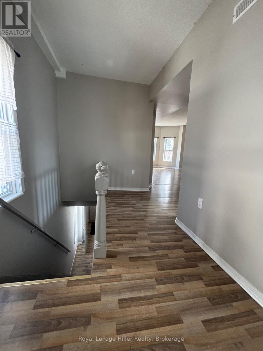 228 Nile Street Property Photo 1