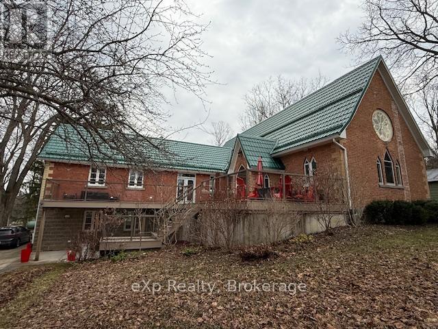 251 Albert Street Property Photo 1