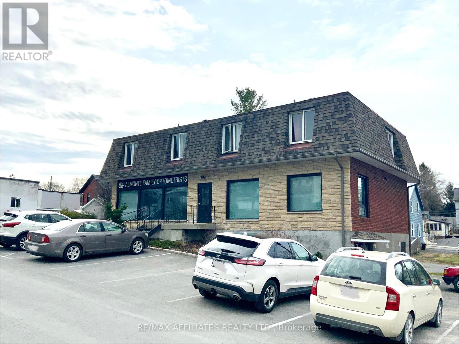 77 Brae Street Property Photo 3