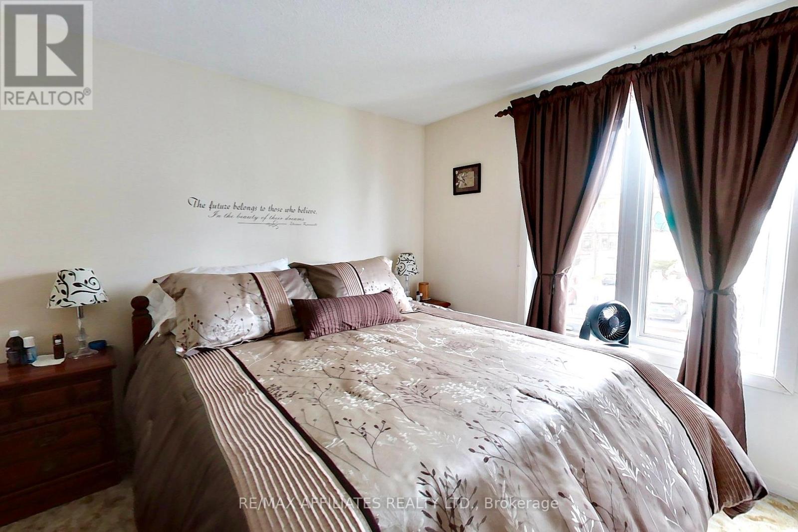 77 Brae Street Property Photo 12